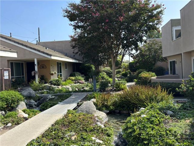 10746 Knott Avenue, Stanton, CA 90680