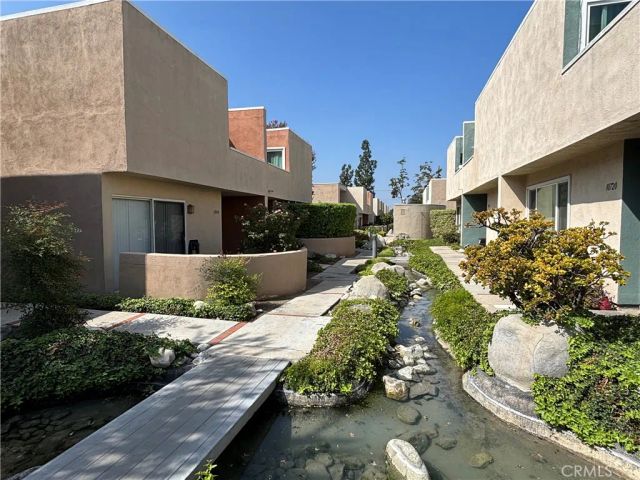10746 Knott Avenue, Stanton, CA 90680