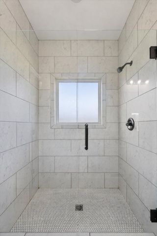 2057 Halls Mill Rd, Unionville, TN 37180