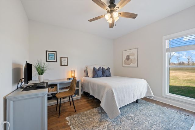 2057 Halls Mill Rd, Unionville, TN 37180