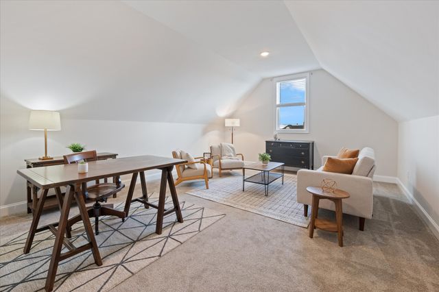 2057 Halls Mill Rd, Unionville, TN 37180