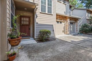 33 Stone Creek Place, The Woodlands, TX 77382