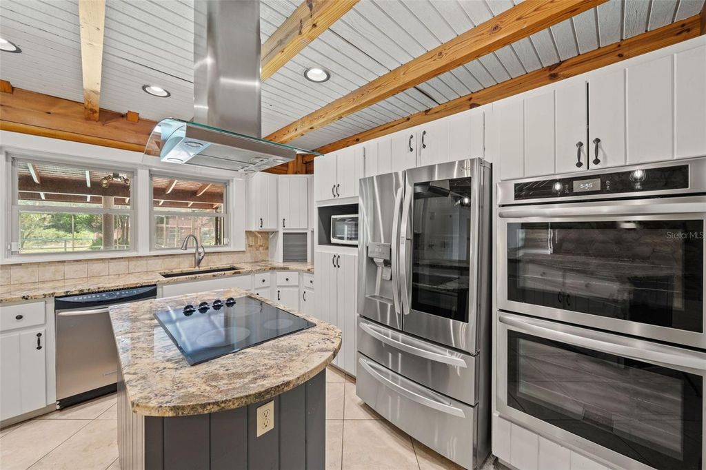 Image 11 of property listing at 18441 OAKLAWN DRIVE, Spring Hill, FL 34610