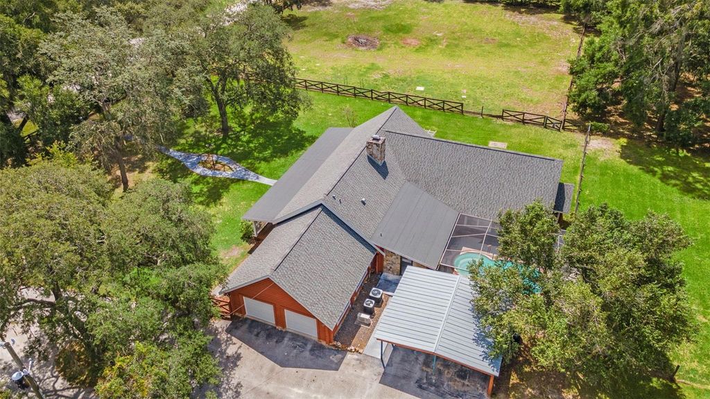 Image 33 of property listing at 18441 OAKLAWN DRIVE, Spring Hill, FL 34610