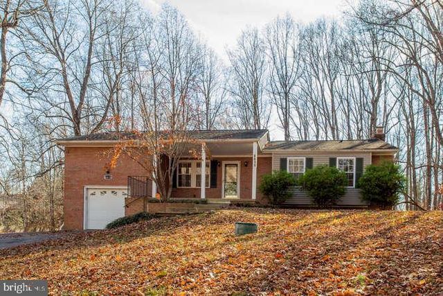 8610 TURKEY HILL RD, La Plata, MD 20646