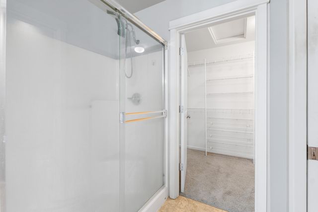 660 NW Greenwood Loop, Redmond, OR 97756