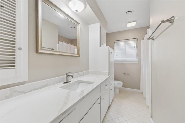 7919 Mobud Drive, Houston, TX 77036