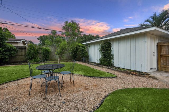 7919 Mobud Drive, Houston, TX 77036