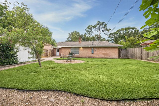 7919 Mobud Drive, Houston, TX 77036