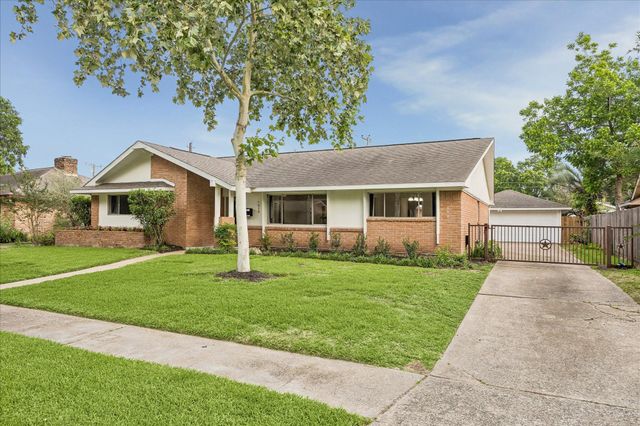 7919 Mobud Drive, Houston, TX 77036