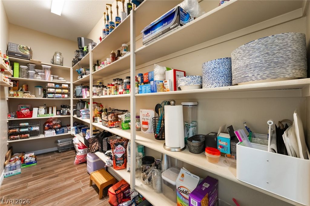 Image 14 of property listing at 9970 Celestial Cliffs Avenue, Las Vegas, NV 89166