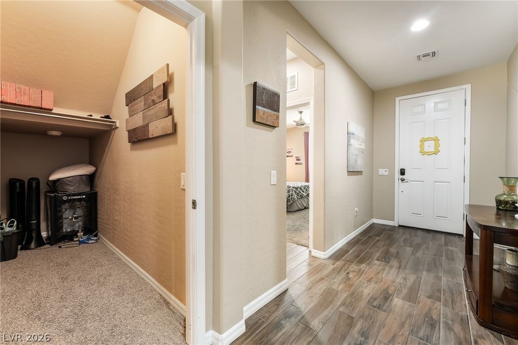 Image 5 of property listing at 9970 Celestial Cliffs Avenue, Las Vegas, NV 89166