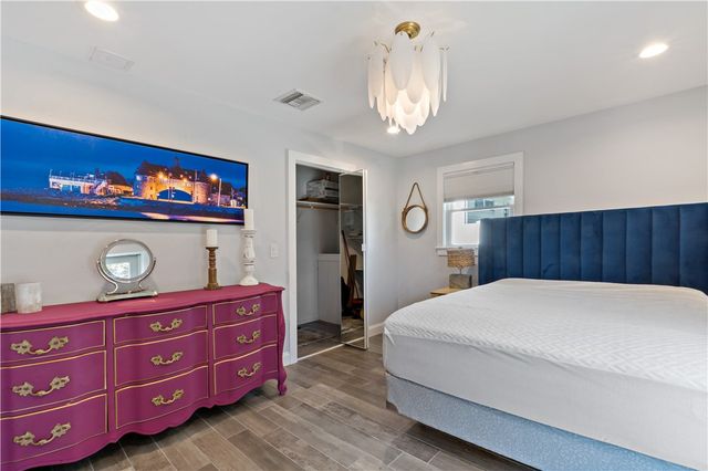 881 Point Judith Road, Narragansett, RI 02882