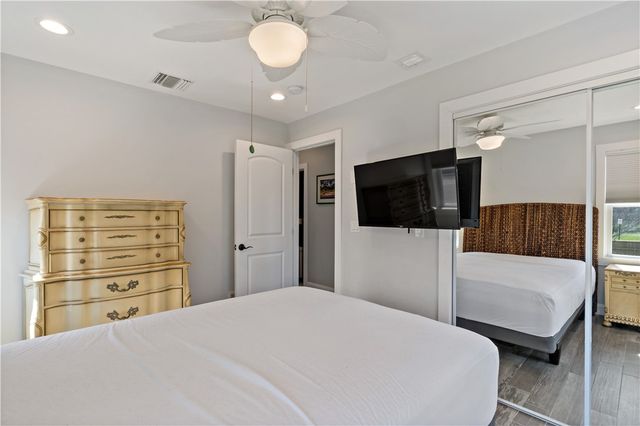 881 Point Judith Road, Narragansett, RI 02882