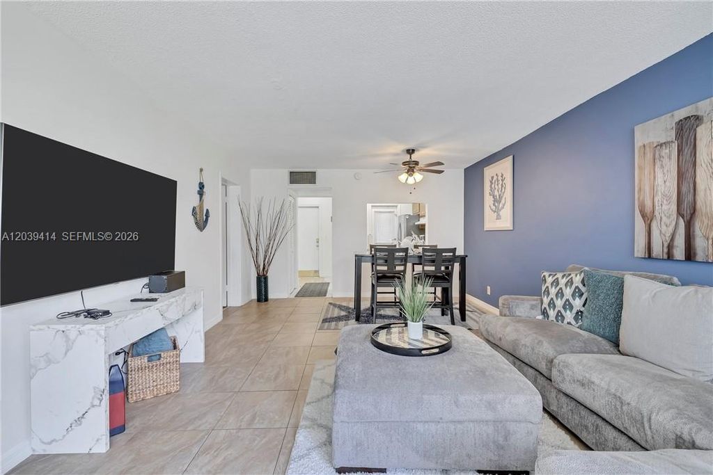 4025 N Federal Hwy 120a 120A, Oakland Park, FL 33308