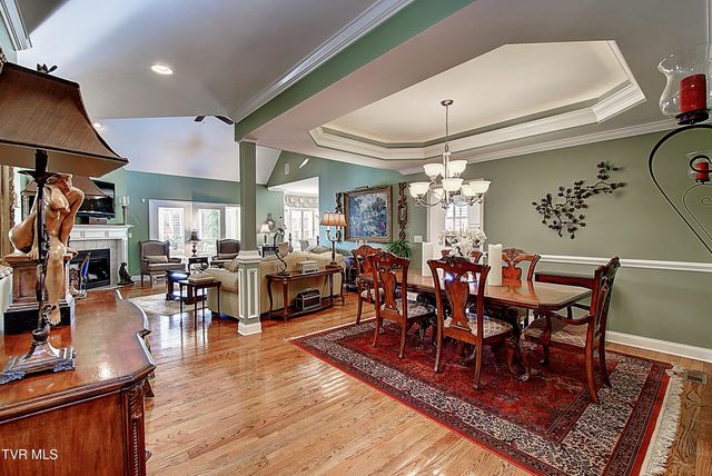 1117 Waterbrooke Lane, Johnson City, TN 37604