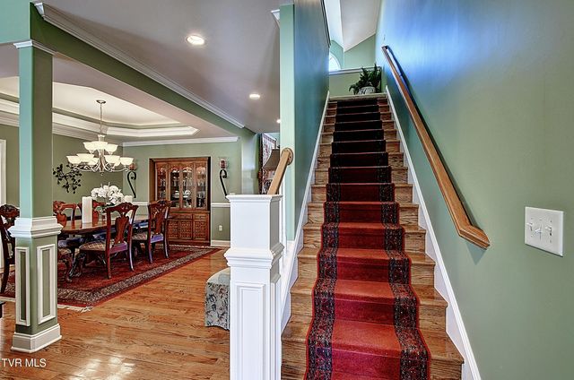 1117 Waterbrooke Lane, Johnson City, TN 37604