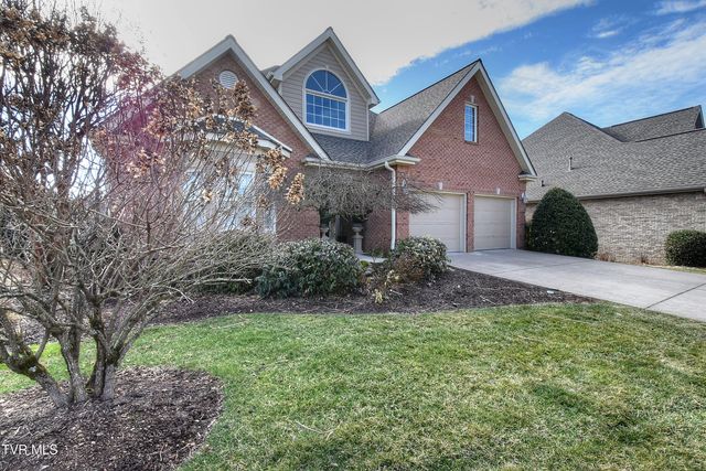 1117 Waterbrooke Lane, Johnson City, TN 37604