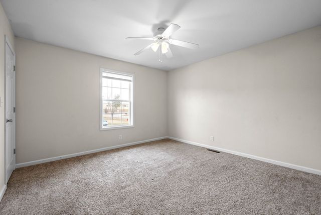 248 Executive Ave, Clarksville, TN 37042