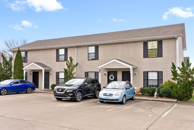 248 Executive Ave, Clarksville, TN 37042