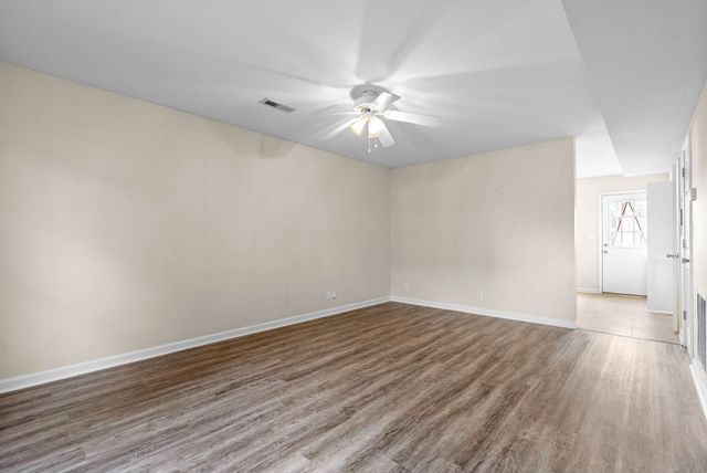248 Executive Ave, Clarksville, TN 37042