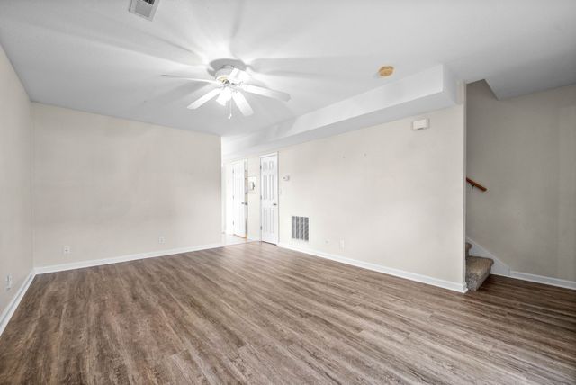 248 Executive Ave, Clarksville, TN 37042