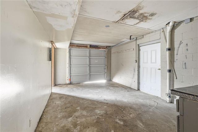 1920 Long Ridge Drive, Macon, GA 31211