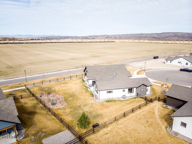 100 Colony, Manhattan, MT 59741