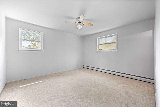 3211 SHARON LN, Norristown, PA 19403