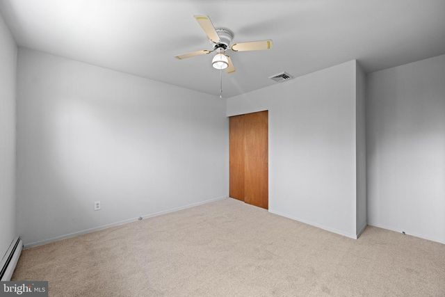 3211 SHARON LN, Norristown, PA 19403