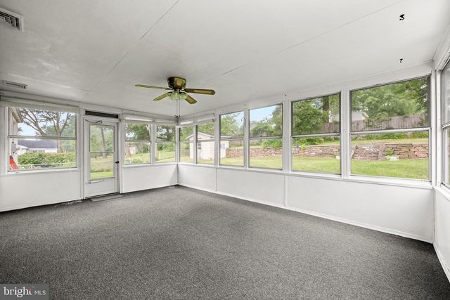 3211 SHARON LN, Norristown, PA 19403