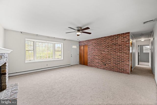 3211 SHARON LN, Norristown, PA 19403