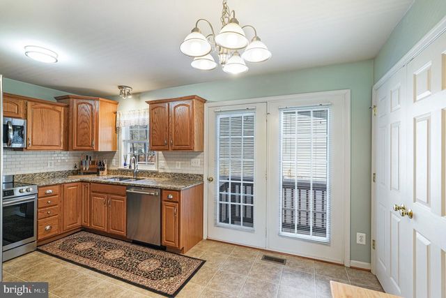 198 CEDAR LN, Colonial Beach, VA 22443