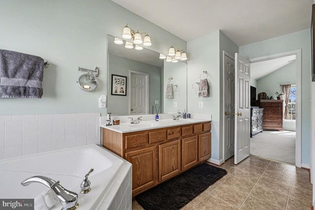 198 CEDAR LN, Colonial Beach, VA 22443