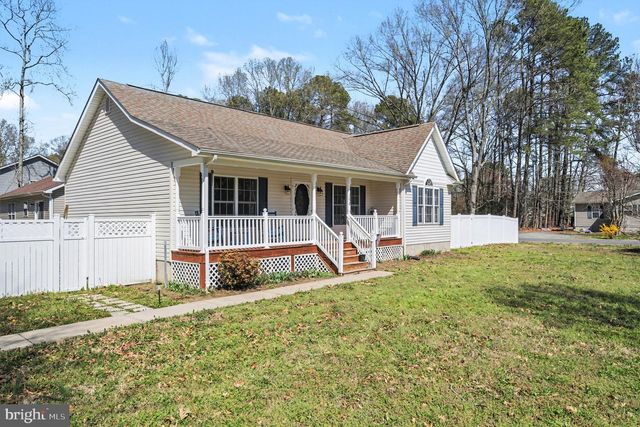 198 CEDAR LN, Colonial Beach, VA 22443