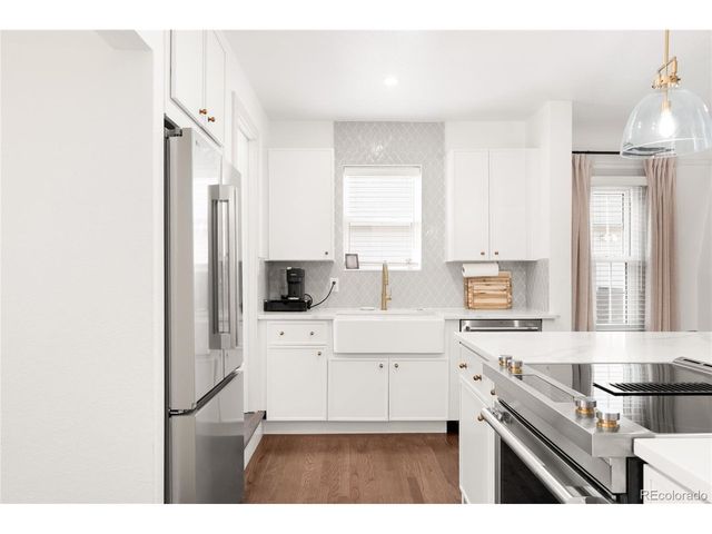 2068 Jasmine St, Denver, CO 80207