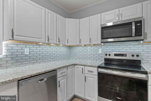 122 ARLINGTON ST, Reading, PA 19611