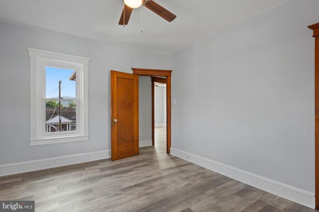 122 ARLINGTON ST, Reading, PA 19611