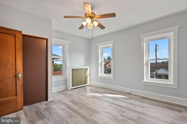 122 ARLINGTON ST, Reading, PA 19611
