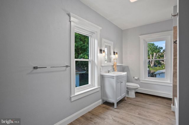 122 ARLINGTON ST, Reading, PA 19611