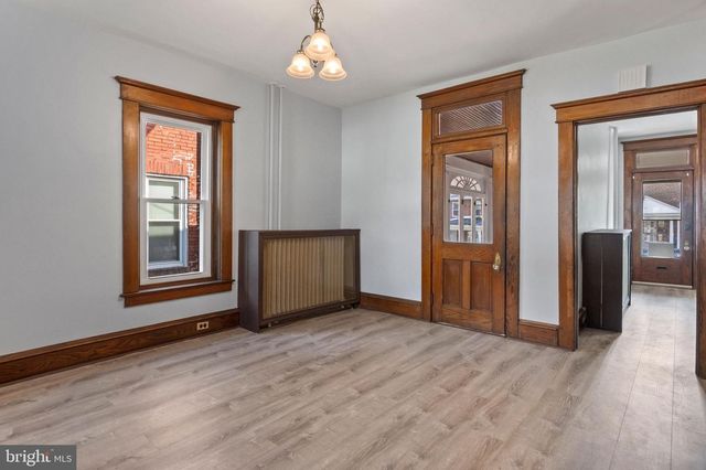 122 ARLINGTON ST, Reading, PA 19611