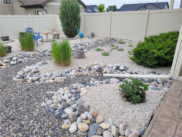 2645 Meadow Creek Loop, Billings, MT 59105