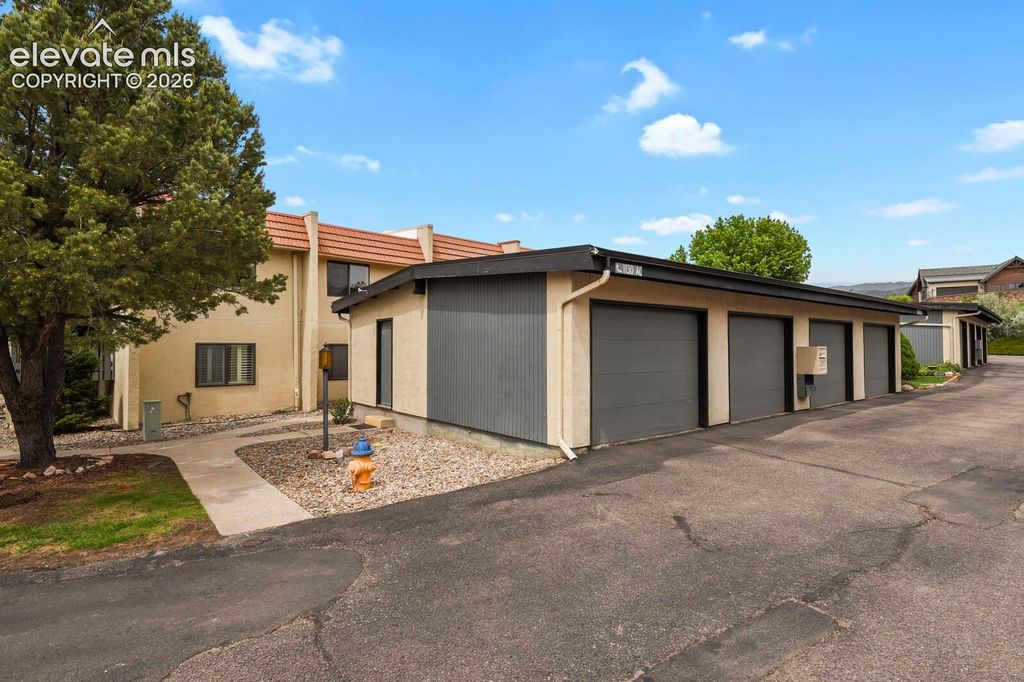 1130 Fontmore Road A, Colorado Springs, CO 80904