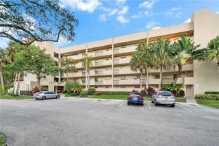 3050 NW 42nd Ave C406, Coconut Creek, FL 33066