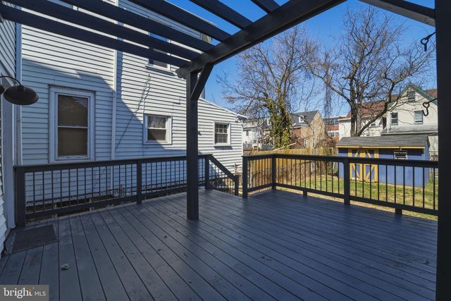 323 MARKET ST, Gloucester City, NJ 08030