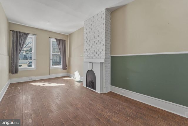 323 MARKET ST, Gloucester City, NJ 08030