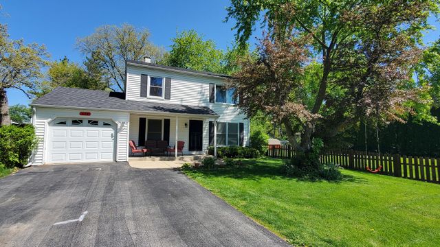 678 Ray Avenue, West Chicago, IL 60185