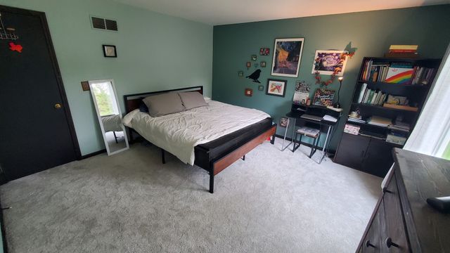 678 Ray Avenue, West Chicago, IL 60185
