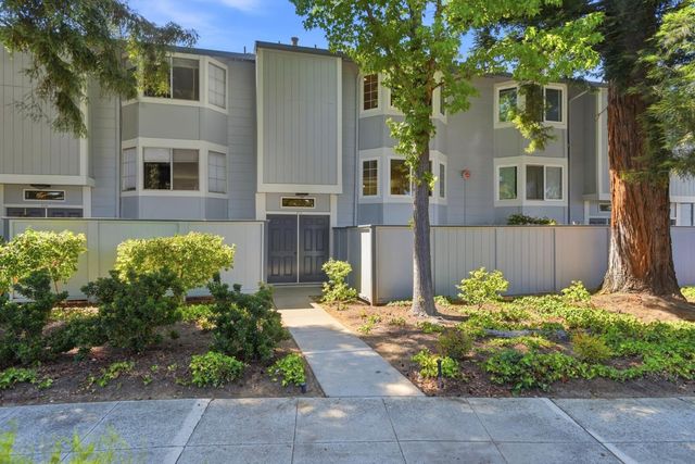 824 Bay Street, Mountain View, CA 94041