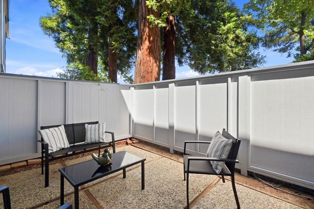824 Bay Street, Mountain View, CA 94041